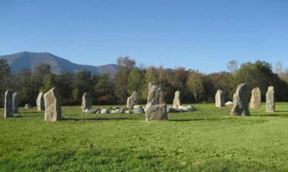 Il cromlech di Dreamland, in Piemonte, Italia. Una ricostruzione del cerchio di pietre in cui secondo le leggende locali il dio Fetonte, nelle sembianze di un drago, migliaia di anni fa insegnava agli uomini della citt di Rama le scienze e l'arte dell'Alchimia. Si trova nel Parco dela Mandria a Torino. The cromlech of Dreamland, in Piedmont, Italy. A reconstruction of the stone circle in which according to local legends the god Phaeton, in the shape of a dragon, thousands of years ago taught the men of the city of Rama the sciences and the art of Alchemy. It is located in the Mandria Park in Turin.