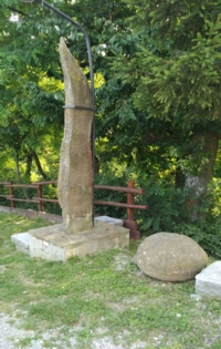 Menhir di Paroldo (CN). Menhir of Paroldo (CN).