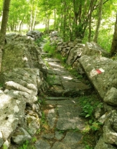 Sito megalitico di Colombin. Megalithic site of Colombin. Sito megalitico di Colombin. Megalithic site of Colombin.