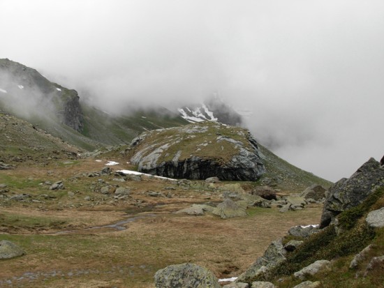 Giacimento di giadeite sul Monviso, non sfruttato per la difficolt a raggiungerlo in alta quota. Jadeite field on the Monviso, untapped due to the difficulty in reaching it at high altitude.